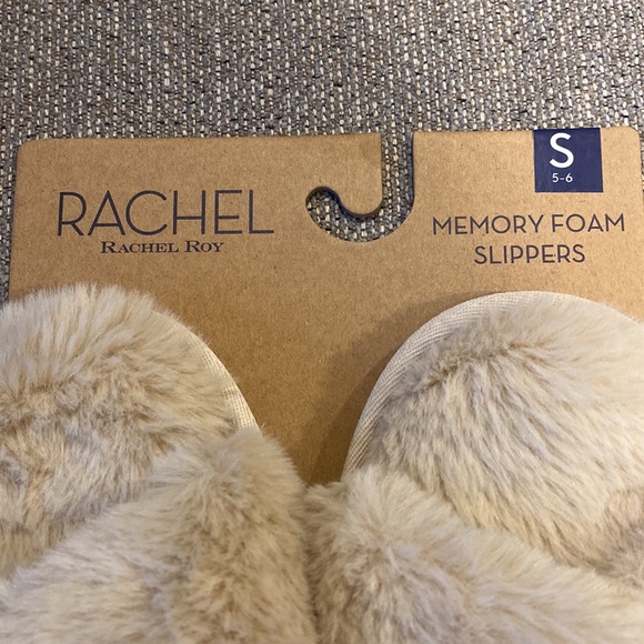 Rachel Rachel Roy memory foam  slippers size S/6 - Picture 3 of 6